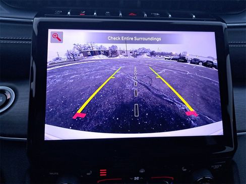 Certified 2024 Jeep Grand Cherokee Limited w/ Black Appearance Package image 24