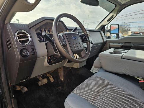 Used 2012 Ford F250 XLT w/ XLT Premium Pkg image 6