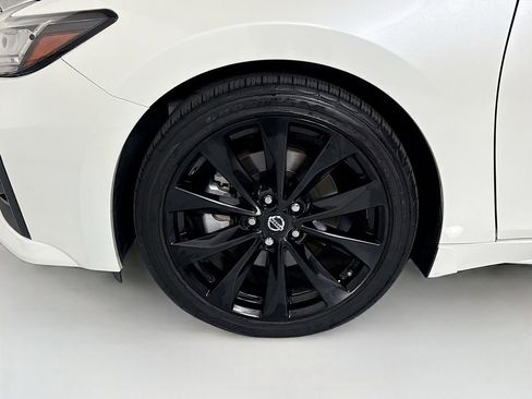 Used 2022 Nissan Maxima SR w/ Sport Mat Group FWD image 30