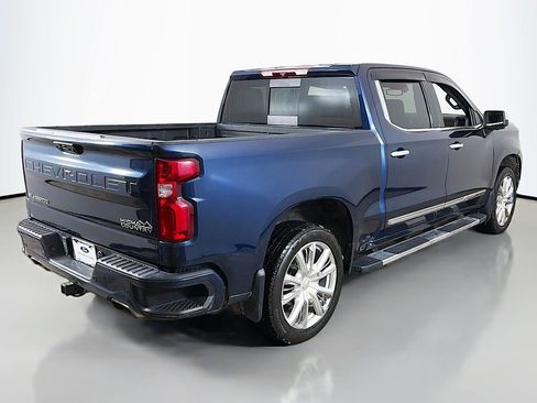 Used 2022 Chevrolet Silverado 1500 High Country w/ High Country Premium Package image 13