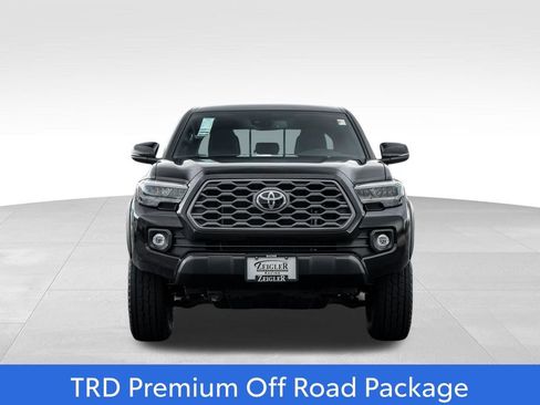 Used 2023 Toyota Tacoma TRD Off-Road w/ TRD Premium Off Road Package AWD/4WD image 2