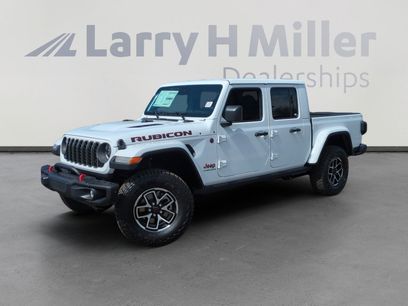 New 2025 Jeep Gladiator Rubicon w/ Safety Group