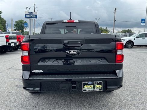 New 2025 Ford Maverick Lobo image 4