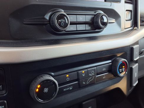 Used 2021 Ford F150 XLT w/ XTR Package image 11