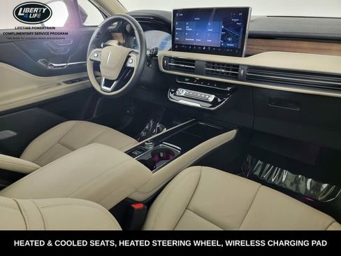 Used 2025 Lincoln Corsair Grand Touring w/ Equipment Group 301A image 30