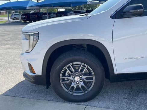 New 2026 GMC Acadia Elevation FWD image 41