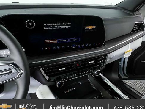 New 2026 Chevrolet Suburban Premier w/ Sun And Tow Package image 13