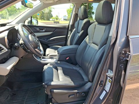 Used 2022 Subaru Ascent Limited w/ Technology Package AWD/4WD image 11