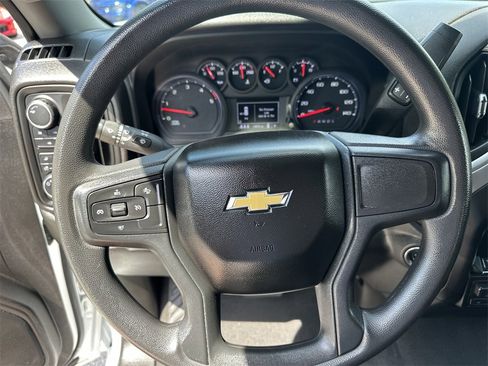 Used 2024 Chevrolet Silverado 2500 Custom w/ Custom Value Package image 26