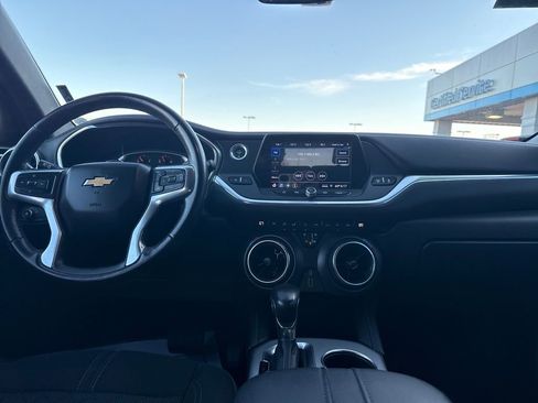 Used 2020 Chevrolet Blazer LT image 15