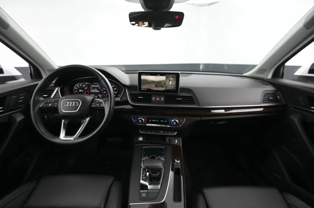 Used 2018 Audi Q5 Prestige w/ Prestige Package AWD/4WD image 32