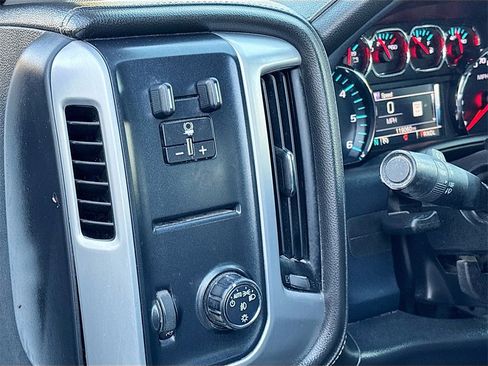 Used 2018 GMC Sierra 1500 SLT image 10