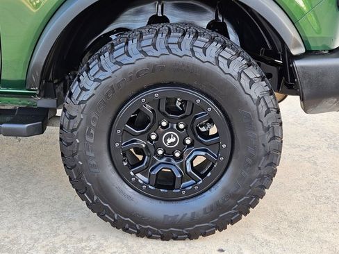 Used 2023 Ford Bronco Wildtrak AWD/4WD image 22