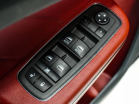 Used 2022 Dodge Charger SRT Hellcat w/ Carbon/Suede Interior Package RWD image 21
