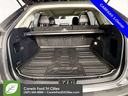 Used 2017 Ford Edge SEL w/ Equipment Group 201A image 14