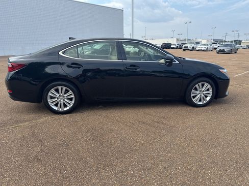 Used 2015 Lexus ES 350 image 8