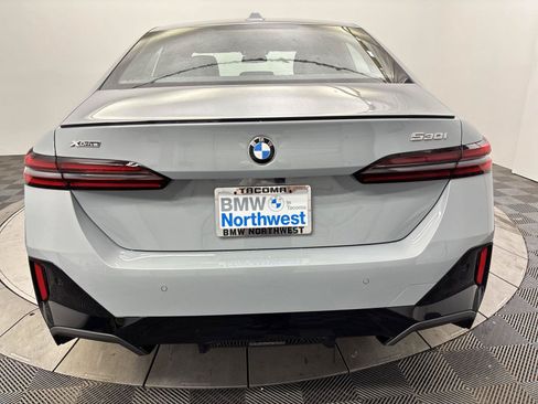 New 2027 BMW 530i xDrive w/ M Sport Package AWD/4WD image 15