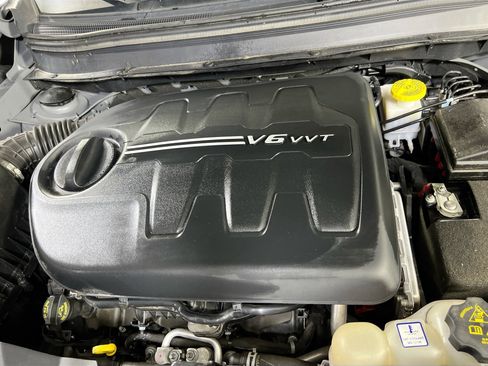 Used 2022 Jeep Cherokee Limited image 29