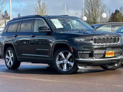 Used 2021 Jeep Grand Cherokee L Limited w/ Trailer Tow Group (B) image 2