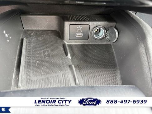 Used 2025 Ford Escape SE w/ PHEV Premium Package FWD image 26