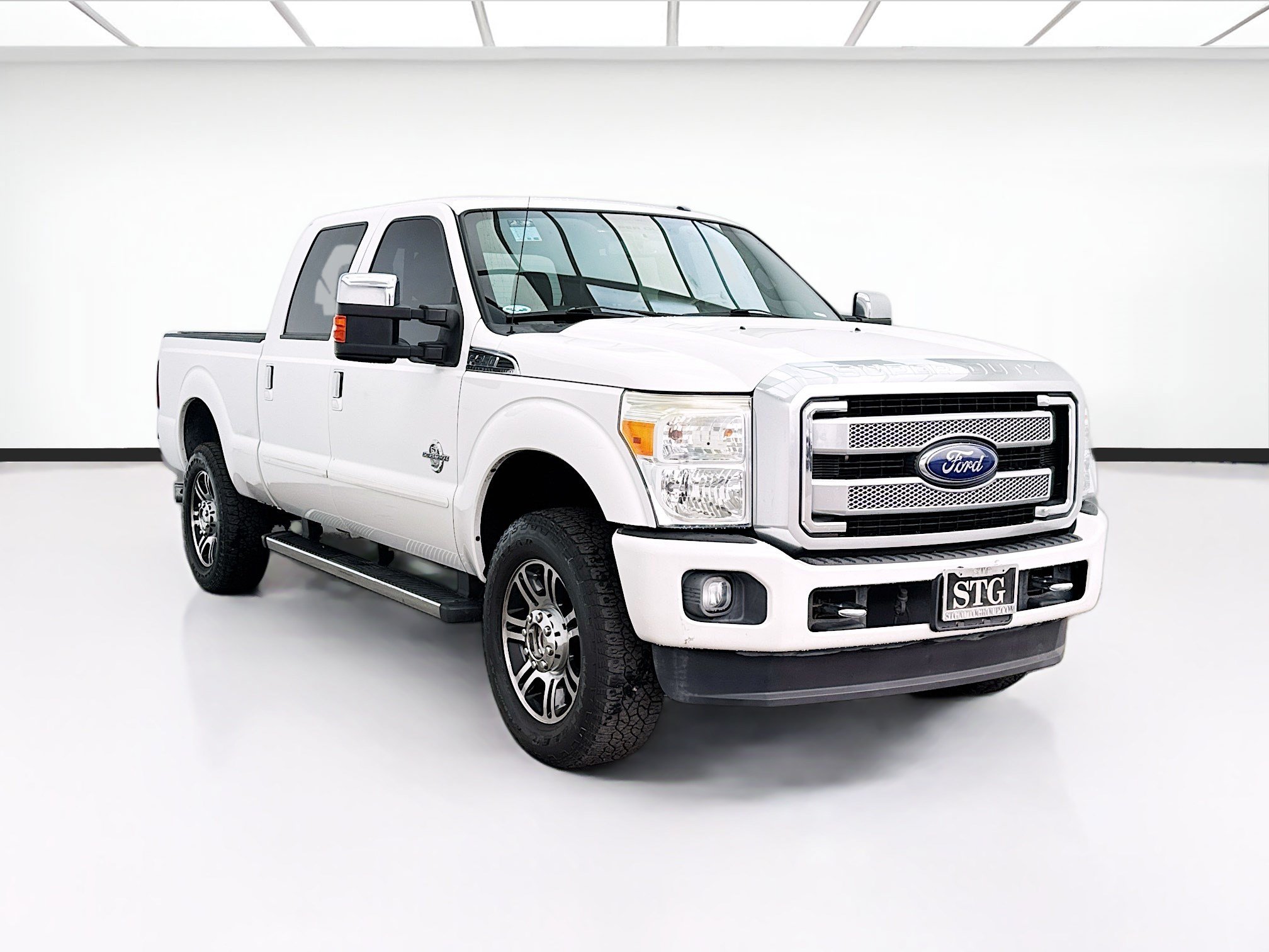 Used 2015 Ford F350 Platinum AWD/4WD image 3