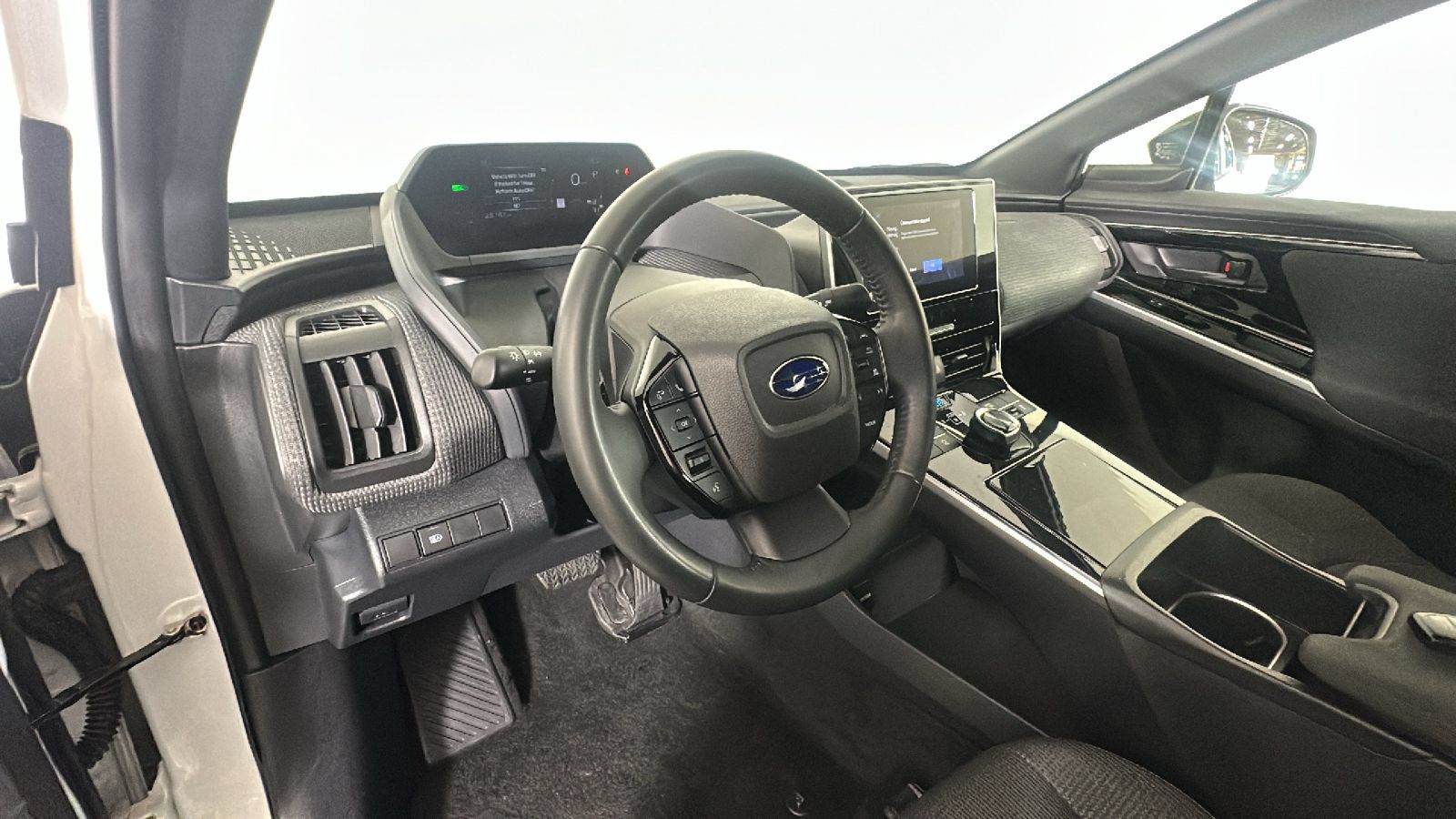 Used 2023 Subaru Solterra AWD image 16