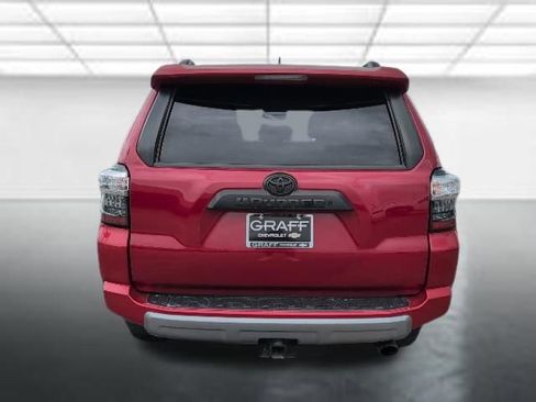 Used 2022 Toyota 4Runner TRD Off-Road Premium w/ Moonroof Package AWD/4WD image 36