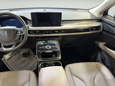 Used 2023 Lincoln Nautilus AWD w/ Premium Package image 26