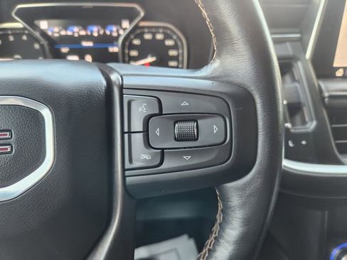 Used 2021 GMC Yukon AT4 w/ Rear Media and Nav Package AWD/4WD image 31