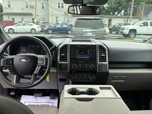 Used 2015 Ford F150 XLT w/ Equipment Group 301A Mid AWD/4WD image 10