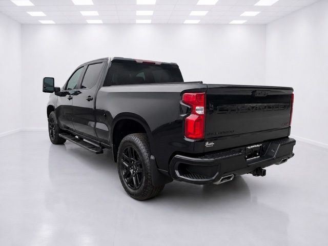 Used 2024 Chevrolet Silverado 1500 RST AWD/4WD image 11