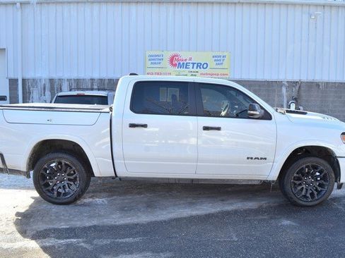 Used 2025 RAM 1500 Limited image 9