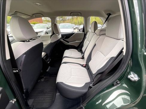 Used 2024 Subaru Forester AWD/4WD image 15