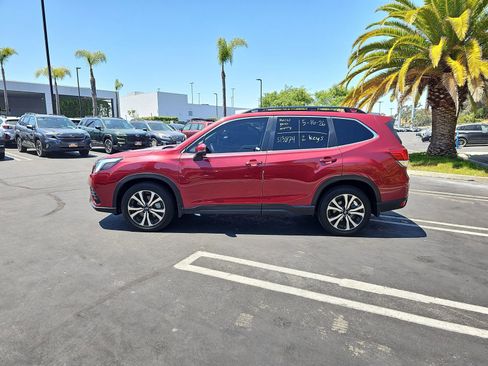 Certified 2022 Subaru Forester Limited w/ Popular Package #2 AWD/4WD image 4