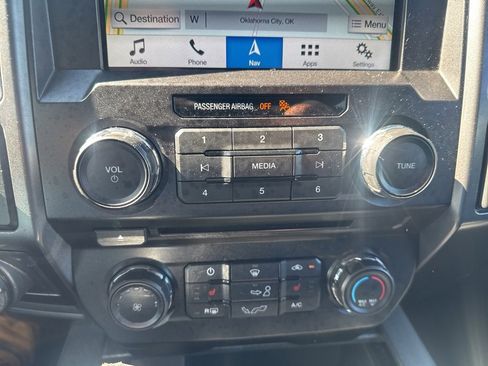 Used 2018 Ford F150 XLT w/ Equipment Group 302A Luxury image 13