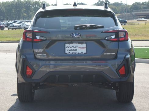 Used 2024 Subaru Crosstrek 2.5i Limited image 3