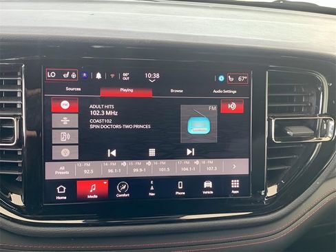 Used 2024 Dodge Durango GT image 39