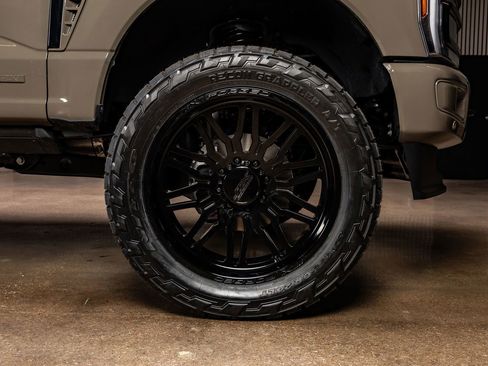 Used 2026 Ford F350 King Ranch w/ Chrome Package image 12