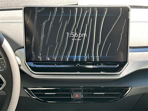 New 2025 Volkswagen ID.4 Pro image 27