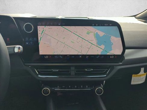 New 2025 Chevrolet Equinox EV RS w/ Convenience Package II image 12