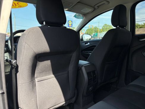 Used 2019 Ford Escape SE AWD/4WD image 19