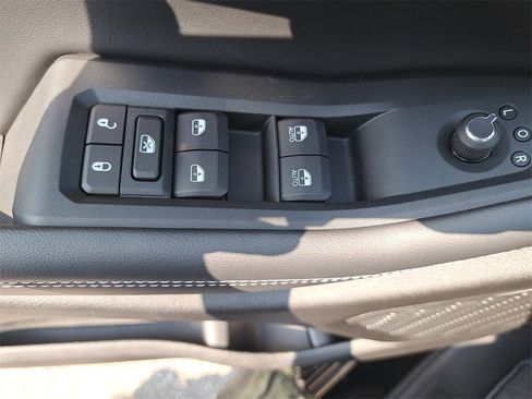 New 2025 Jeep Grand Cherokee L Laredo w/ Luxury Tech Group I image 29