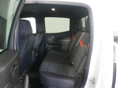 Used 2023 Chevrolet Colorado Z71 w/ Z71 Convenience Package 2 AWD/4WD image 27