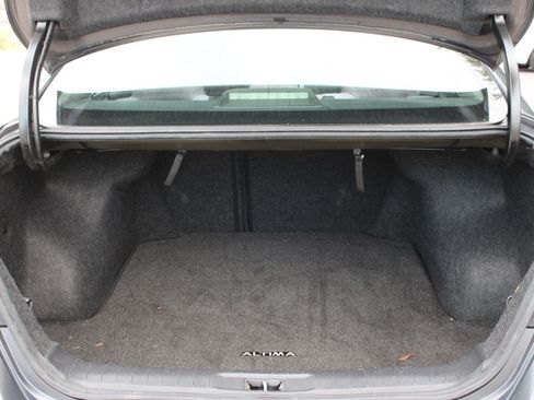 Used 2013 Nissan Altima 2.5 SV FWD image 5