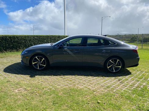 Used 2021 Hyundai Sonata SEL Plus w/ Preferred Accessory Package FWD image 4
