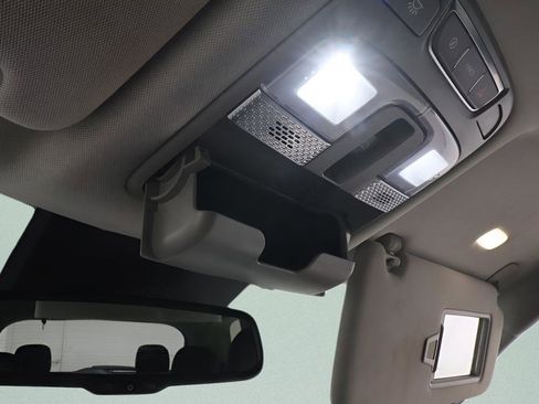 Used 2021 Kia Telluride EX w/ EX Premium Package image 16