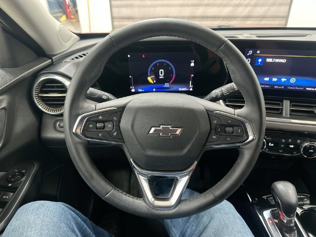 Used 2024 Chevrolet Trax ACTIV FWD image 13