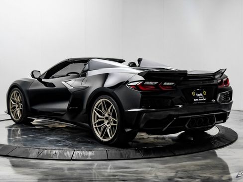Used 2023 Chevrolet Corvette Z06 image 11