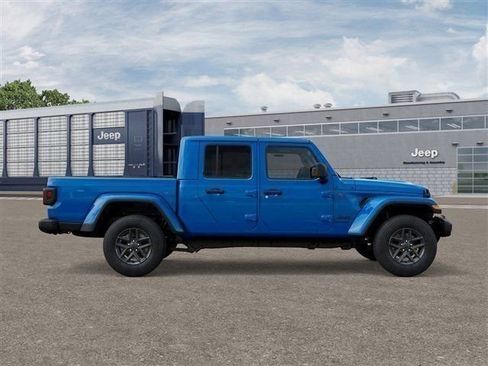New 2026 Jeep Gladiator Sport image 24