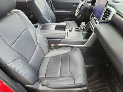 Used 2022 Toyota Tundra Platinum w/ Advanced Package image 10